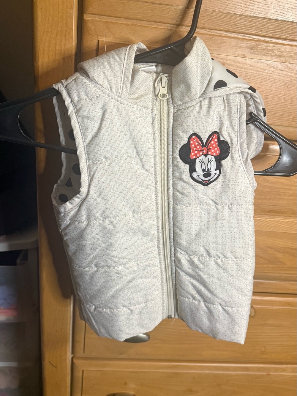 Disney White Toddler Minnie Mouse Hooded Puffer Vest with Red Polka Bow